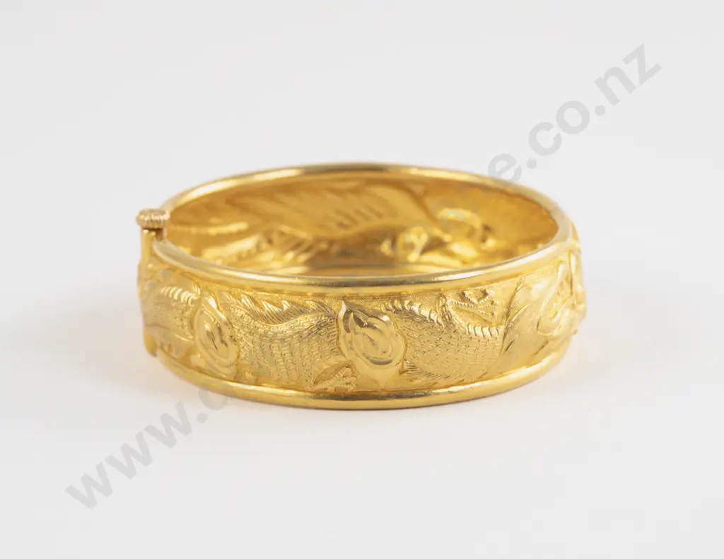Chinese 24ct Engraved Hinged Snap Bangle Image 1++