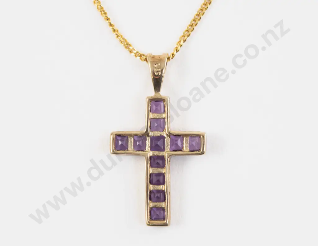 9ct Eleven Stone Amethyst Cross Pendant Image 1++