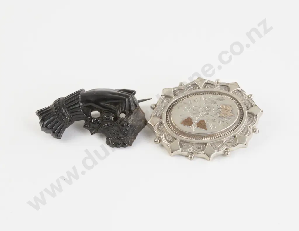 Victorian S/S Floral Target Brooch Image 1++