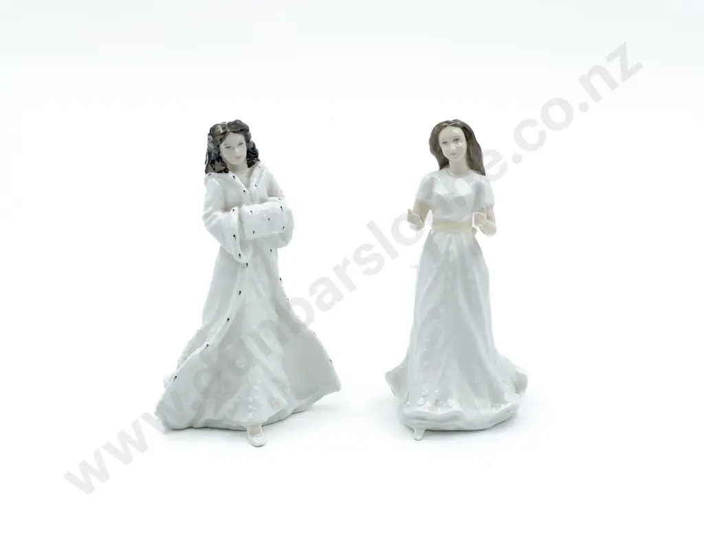 Two RD Figures "Christmas Day" and "Sentiments Greetings" Image 1++