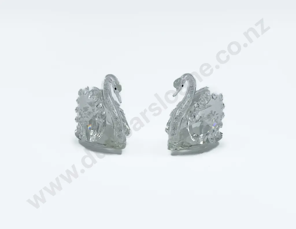 Pair of Swarovski Swan Ornaments Image 1++