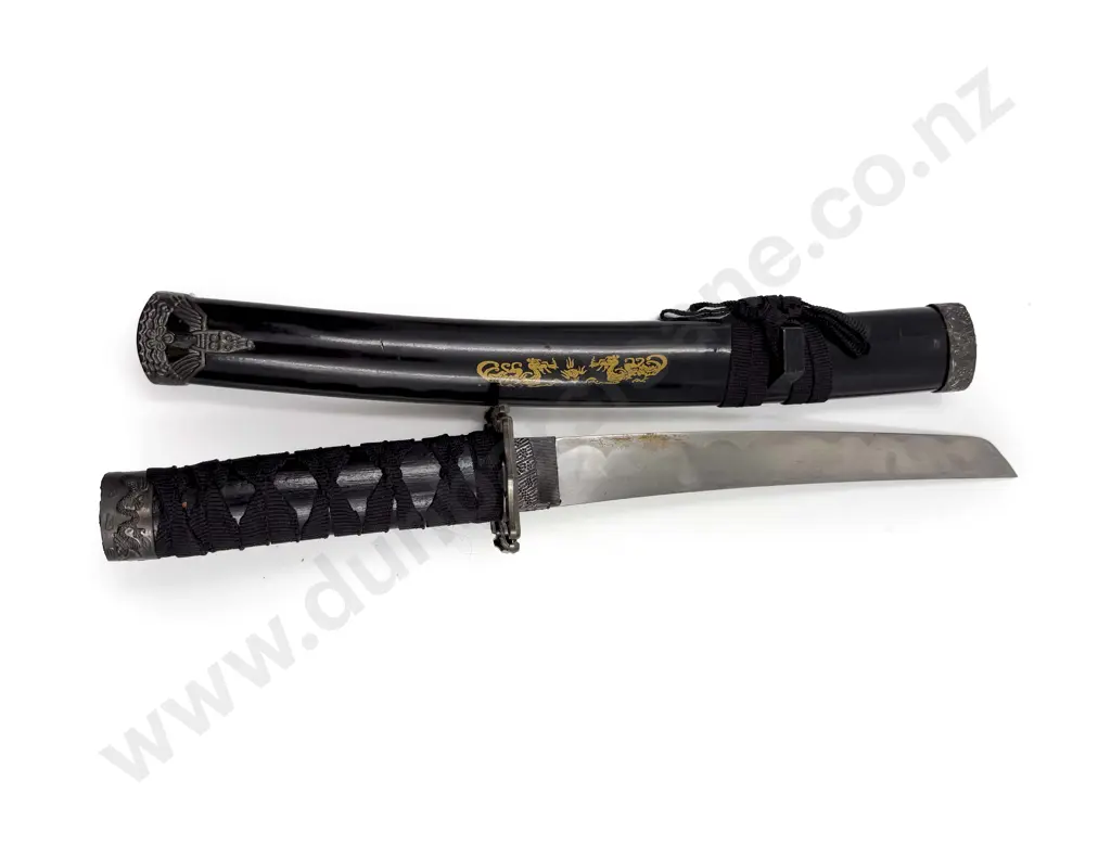 Graduated Set of Three Repro Samurai Swords Image 1++