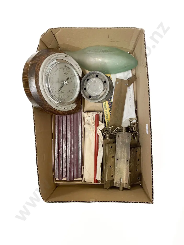 Box Qty of Assorted Vintage Image 1++