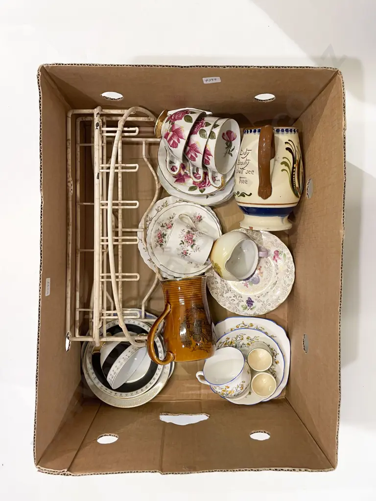 Qty of Assorted Fancy China Including Royal Albert Image 1++