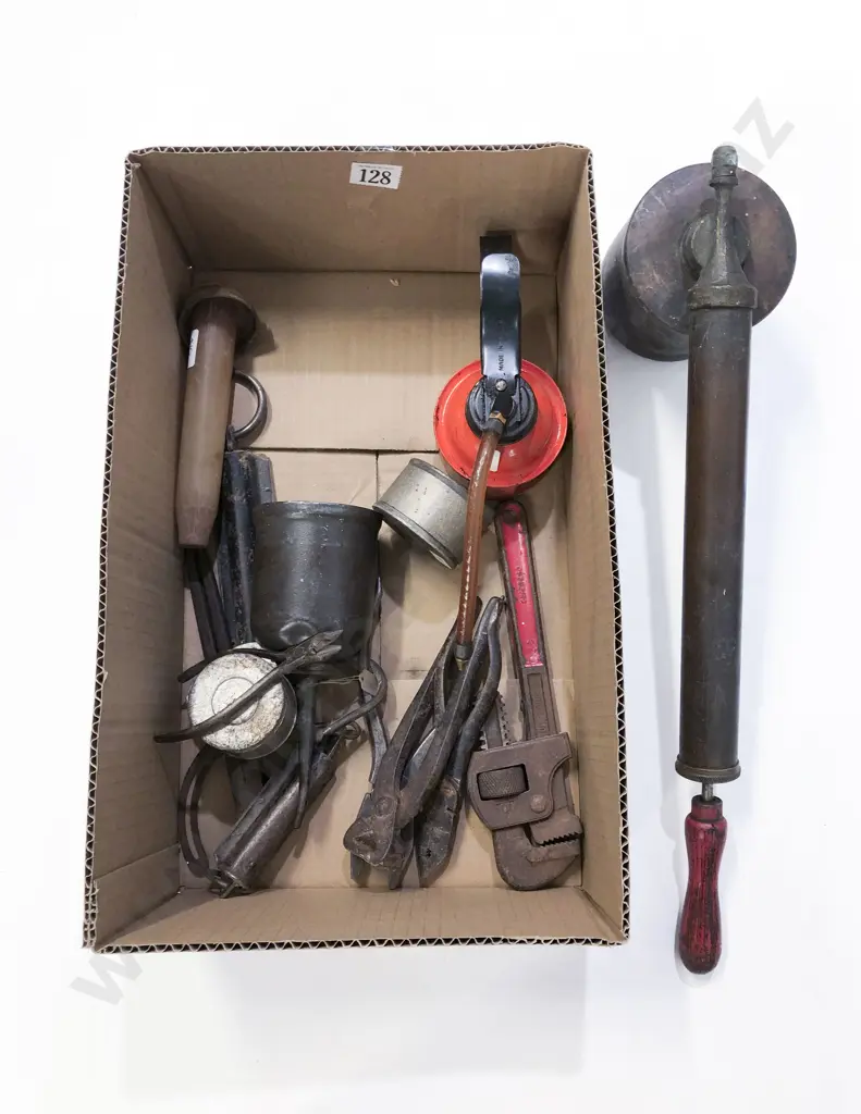 Qty of Assorted Vintage Tools Image 1++