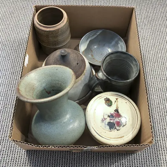 Box of Assorted NZ Pottery
