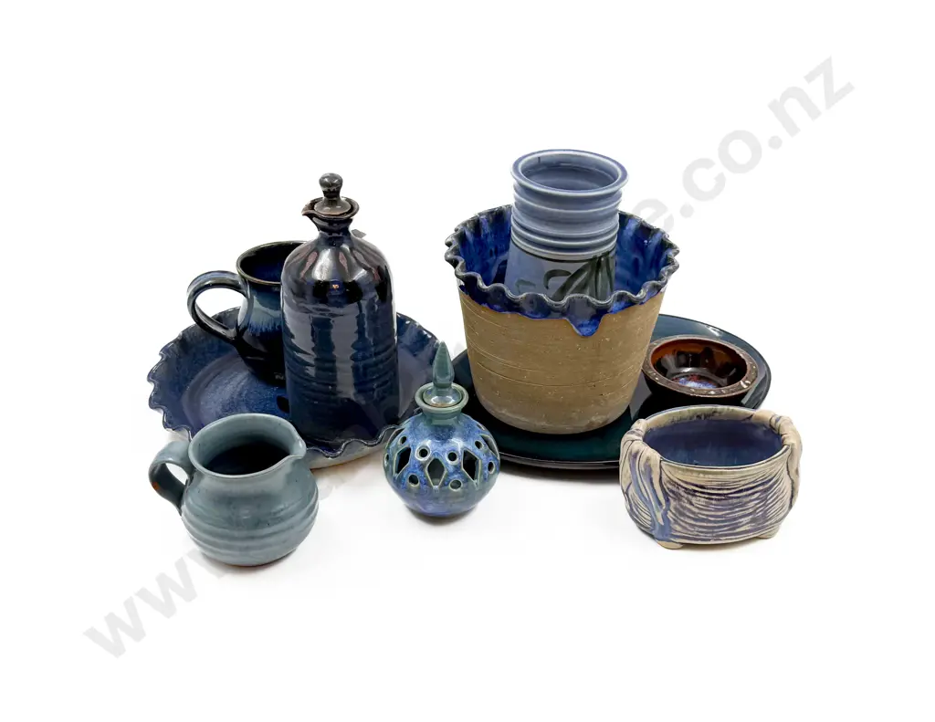 Qty of Assorted Pottery Image 1++