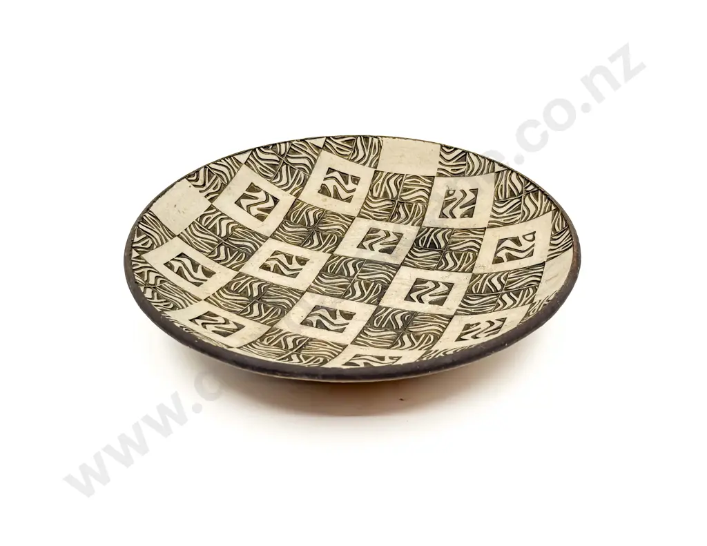 Steven Schofield Pottery Charger Image 1++