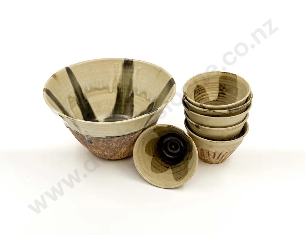 Pottery Dessert Set Image 1++