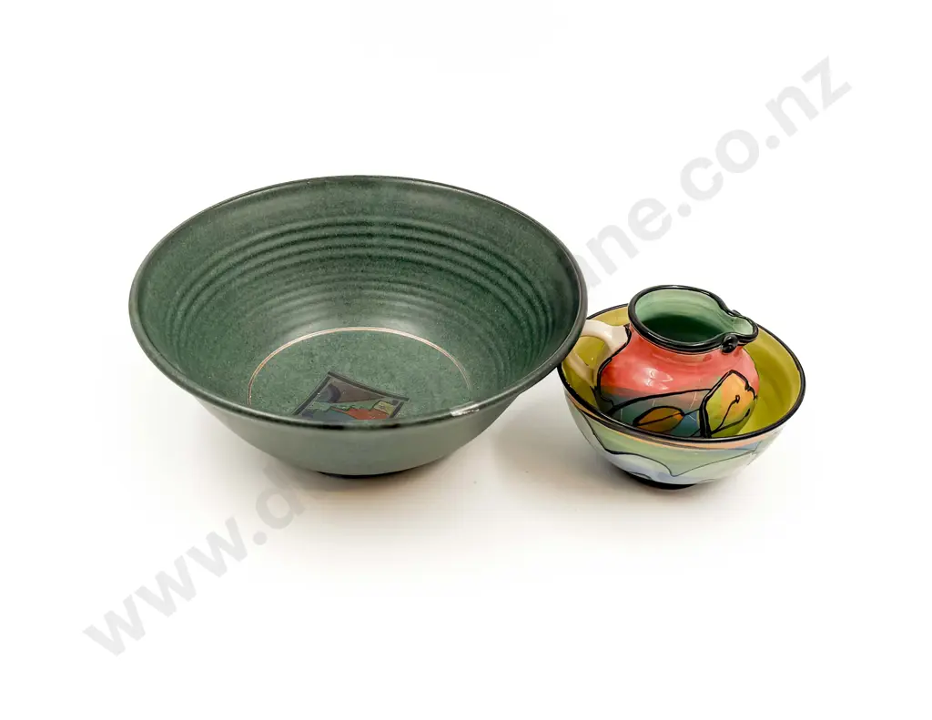 NZ Pottery Fruit Bowl and Two OThers Image 1++