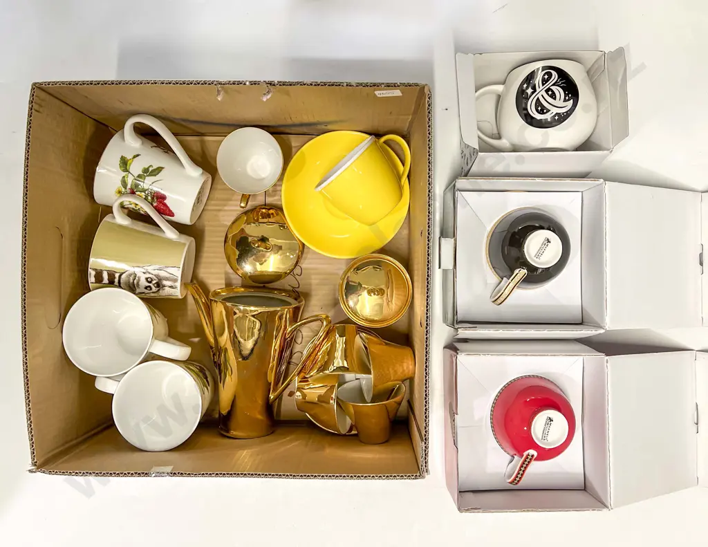 Box of Assorted Modern Tea Ware Image 1++