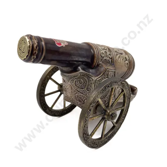 Drioli Cherry Wine Cannon Form Decanter (full)