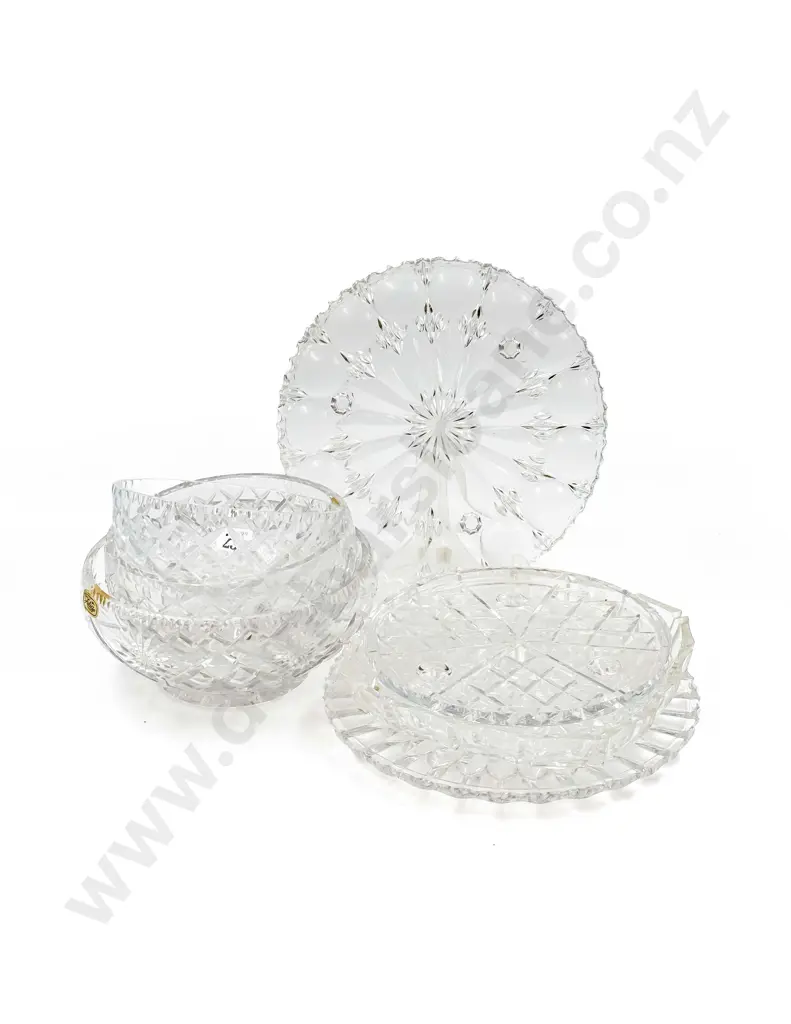 Qty of Assorted Crystal Bowls and Stands Image 1++
