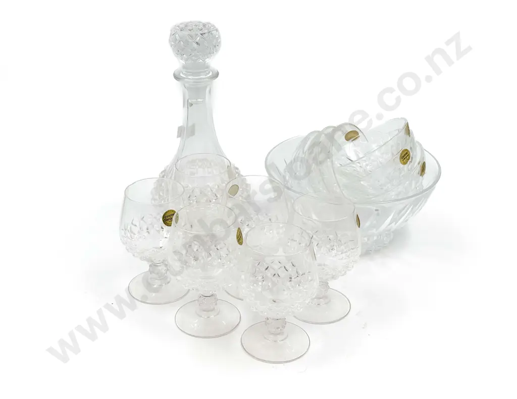 Crystal Decanter with Six Brandy Balloons and Dessert Set Image 1++