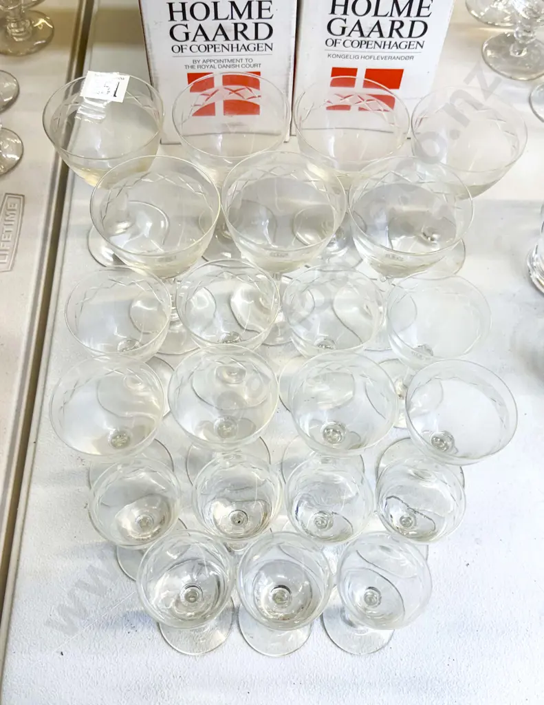 Qty of Etched Glassware Image 1++