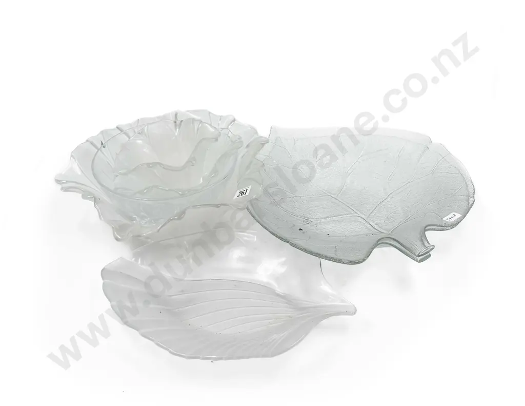 Qty of Assorted Floral Form Glass Bowls and Serving Dishes Image 1++