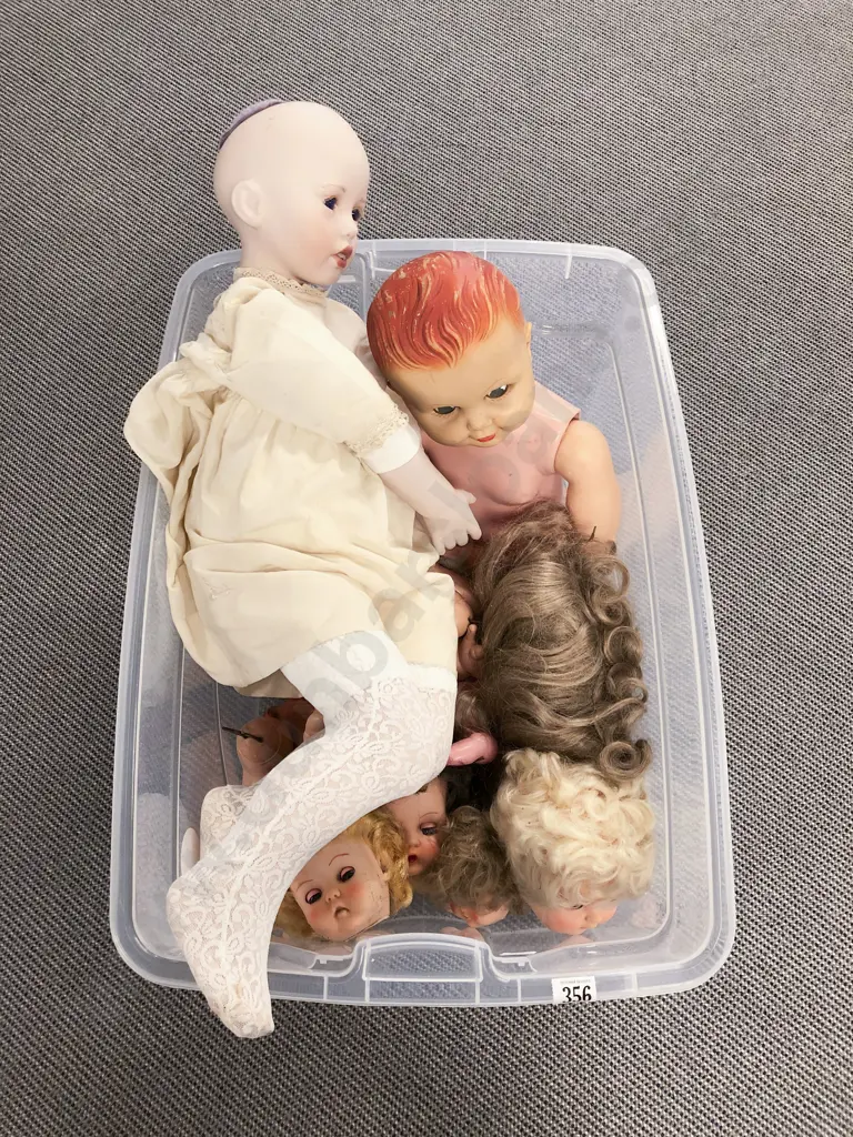 Qty of Vintage Vinyl Pedigree Doll Heads and Assorted Image 1++