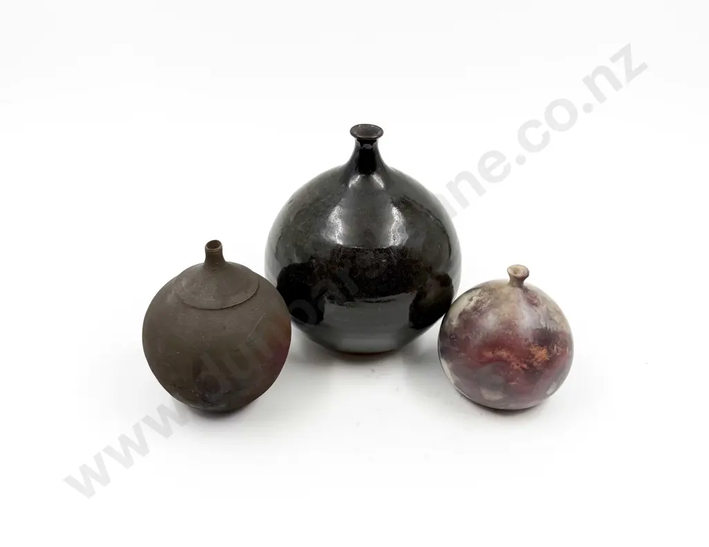 Stylized  Teapot Form Clock and Three Pottery Vases Image 1++