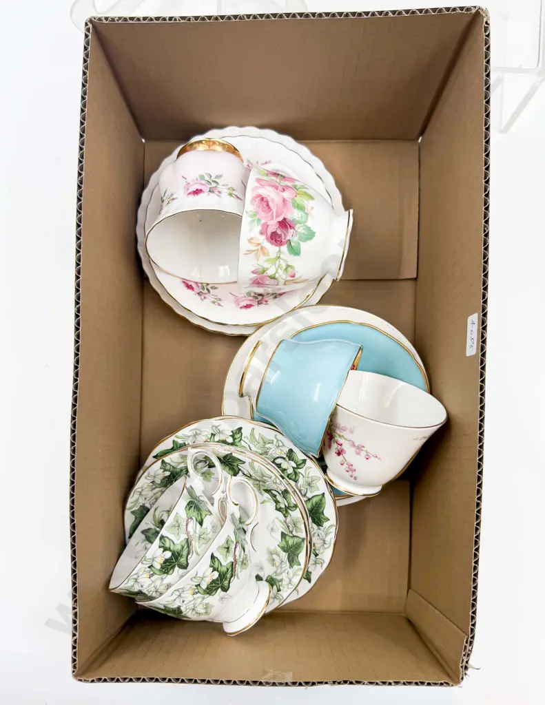 Qty of Fancy Tea China *PLEASE NOTE PHOTO CHANGE Image 1++