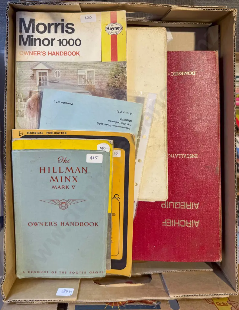 Qty of Assorted Vintage Automotive Owners Manuals etc Image 1++