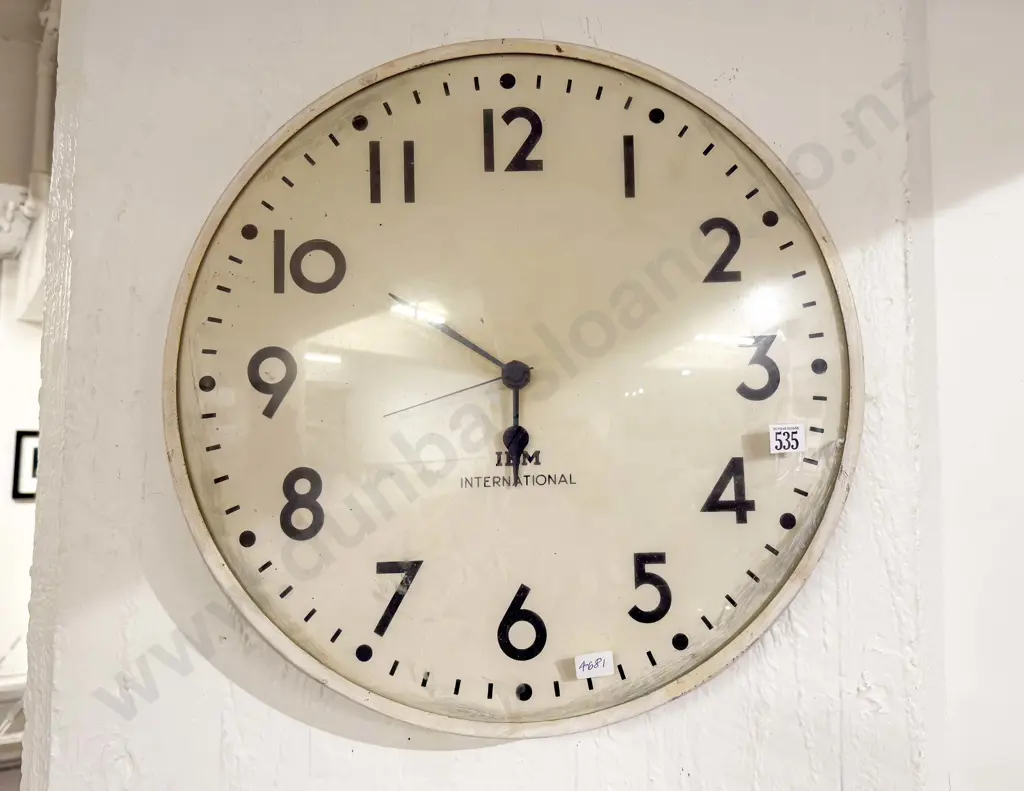 IBM International Clock Image 1++