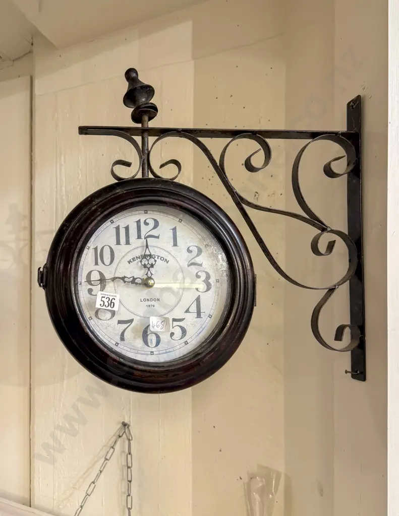 Reproduction Railway Clock on Bracket Image 1++