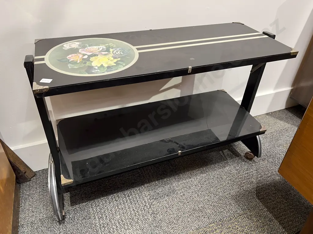 C1930s Folding Tea Table Image 1++