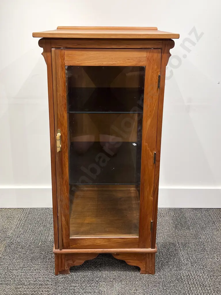 NZ Timber Display Cabinet Image 1++