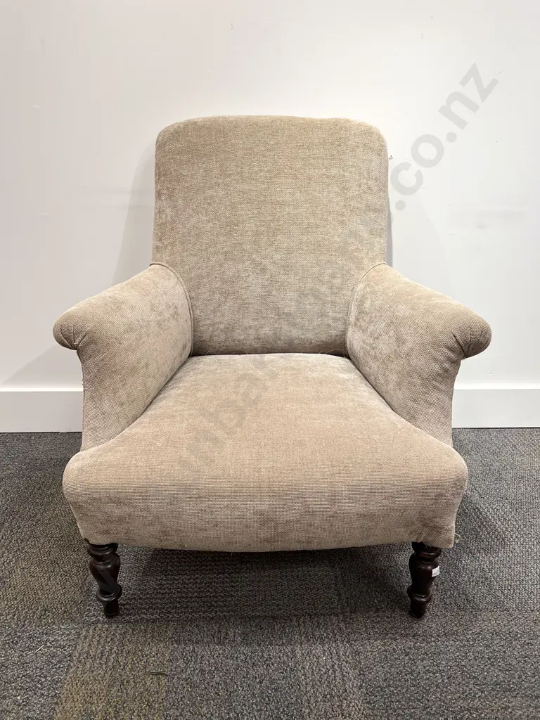 Edwardian Armchair Image 1++