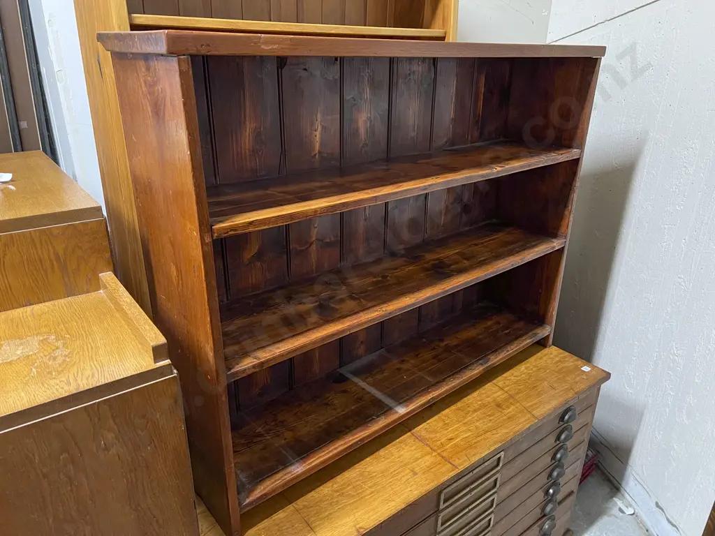 Bookcase Image 1++