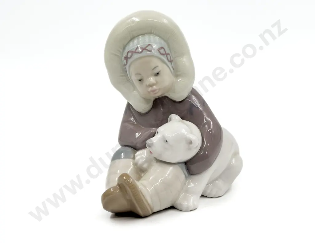 Lladro Group Figure of Eskimo and Polar Bear Image 1++