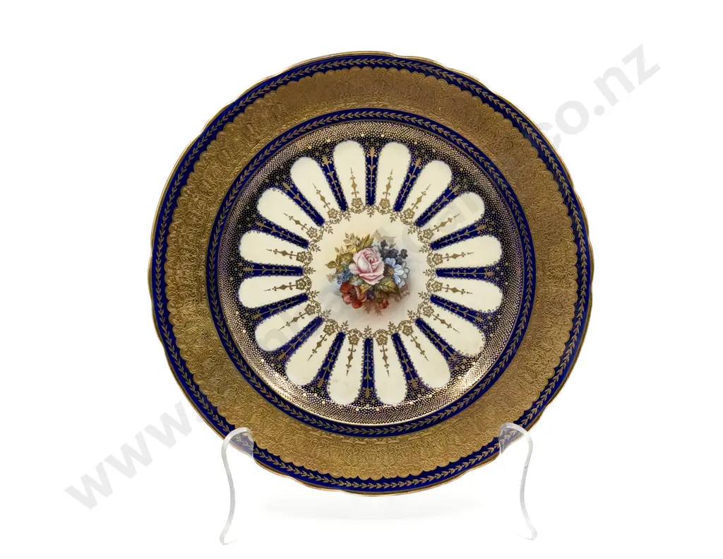 Aynsley Cabinet Plate Image 1++