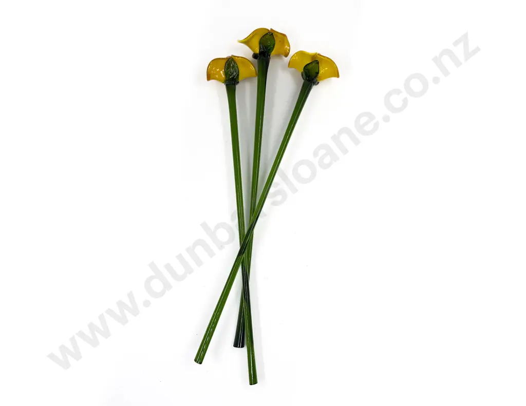 Three Art Glass Daffodils Image 1++