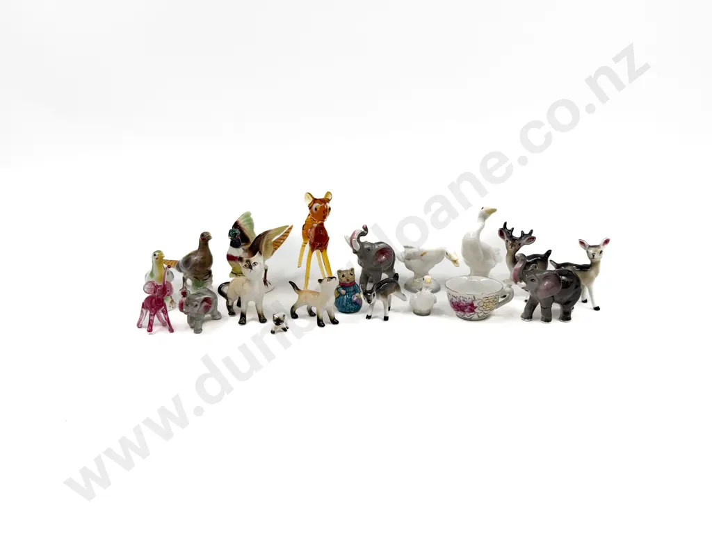 Small Qty of Assorted Miniature Animal Ornaments Image 1++