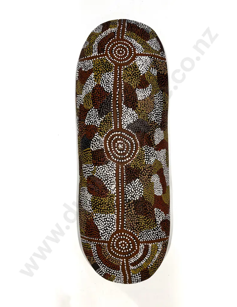 Aboriginal Australian Wooden Shield Image 1++