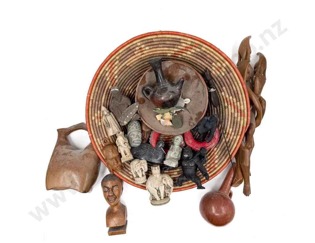 Large Qty of Assorted Tourist ware Etc Image 1++