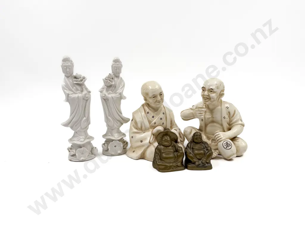 Small Qty of Assorted Figures and Ornaments Image 1++