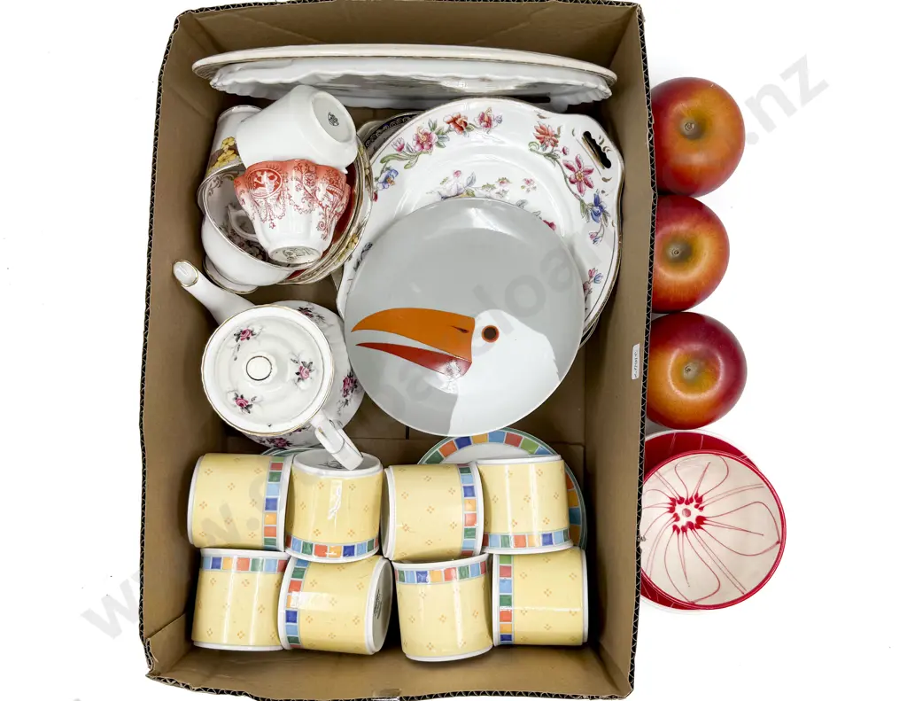 Qty of Assorted China Image 1++