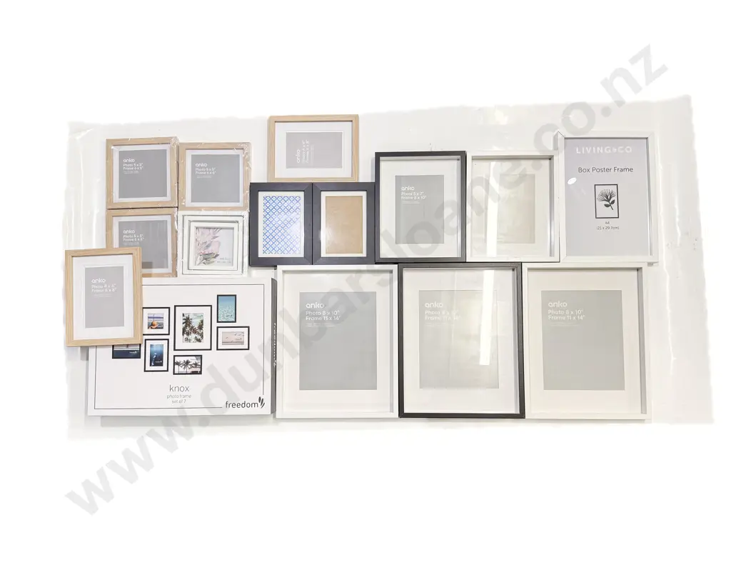 Qty of Mostly As New Photo Frames Image 1++