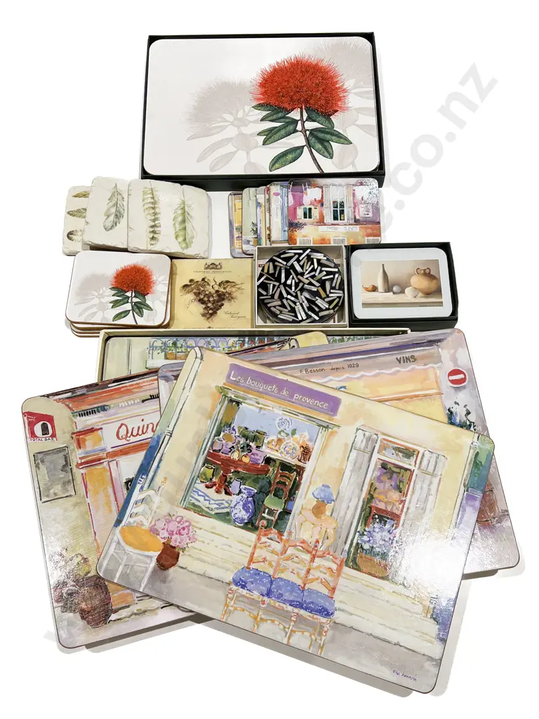 Qty of Assorted Placemats and Coasters Image 1++