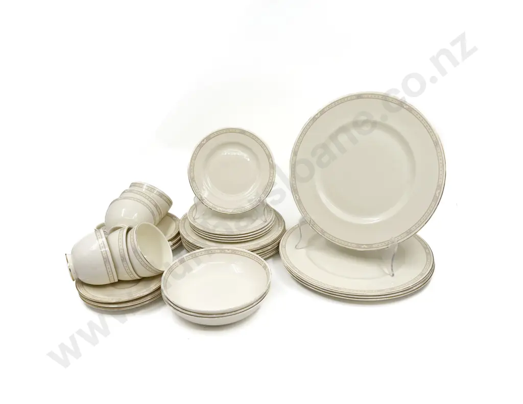 RD "Cassandra" Pattern Part Dinner Set Image 1++
