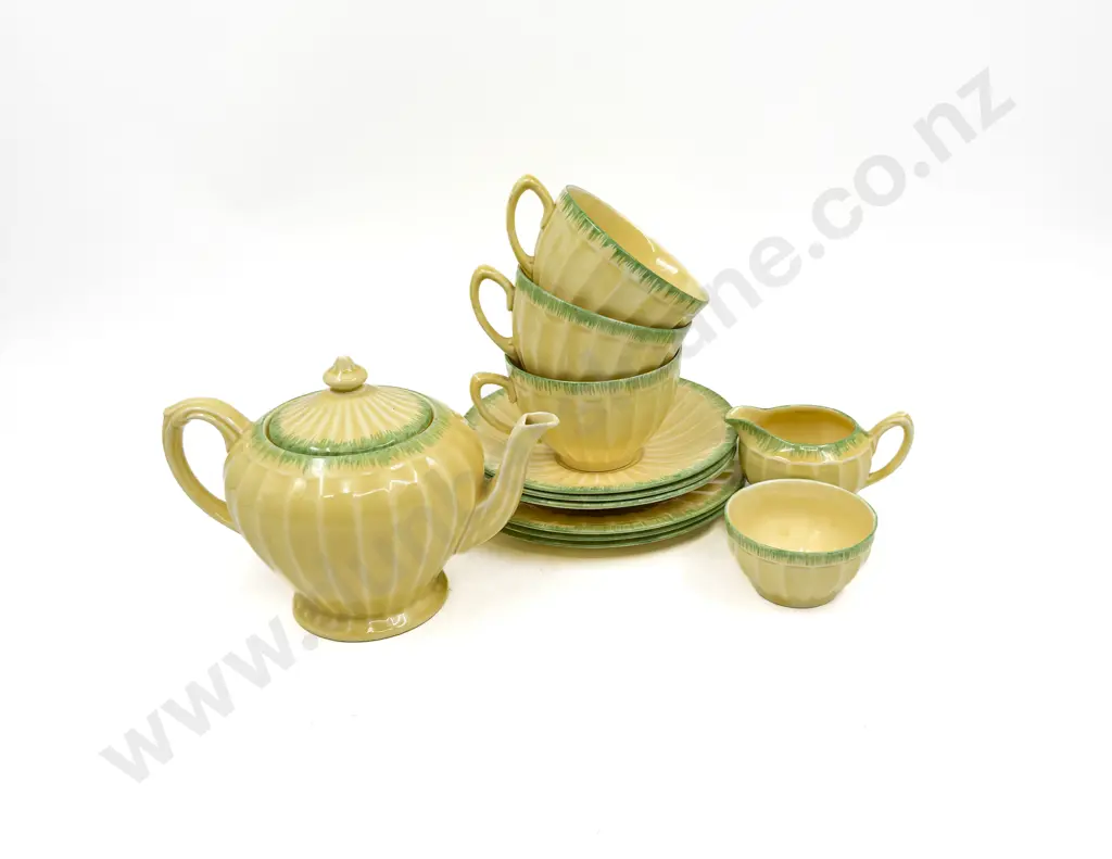 Crown Ducal Early English Pattern Breakfast Set Image 1++