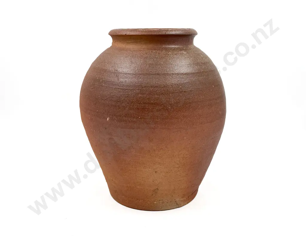 Pottery Vase Image 1++