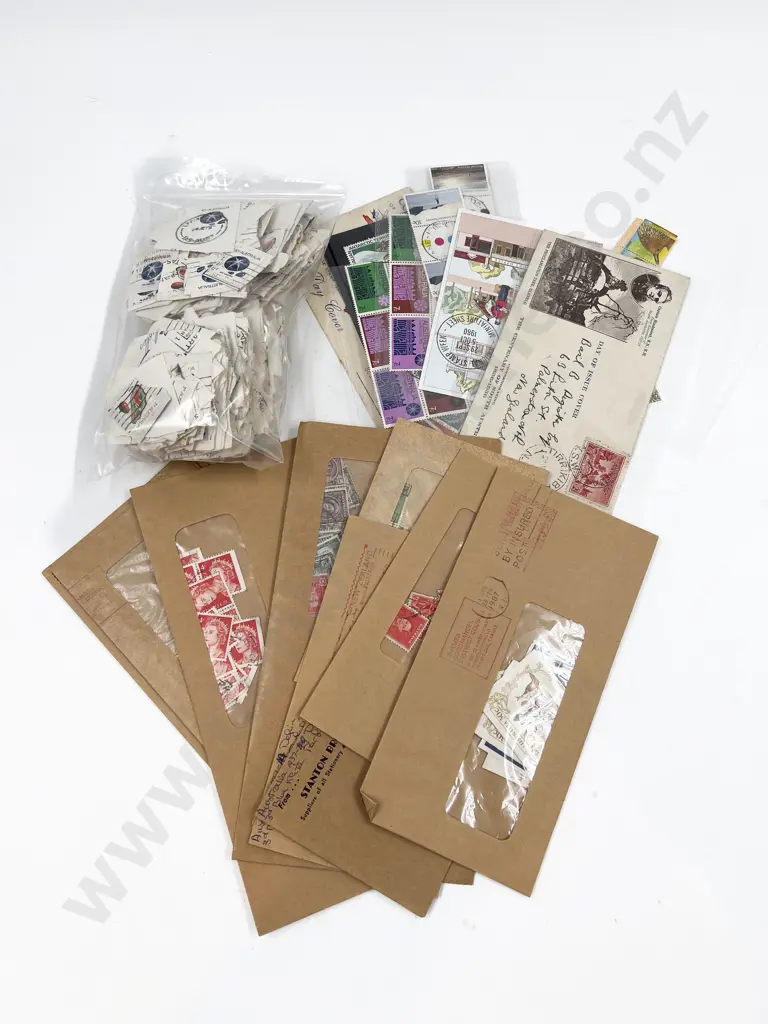 Australian FDC's Postal Histories Stamp Books and Loose Stamps Sorted Image 1++