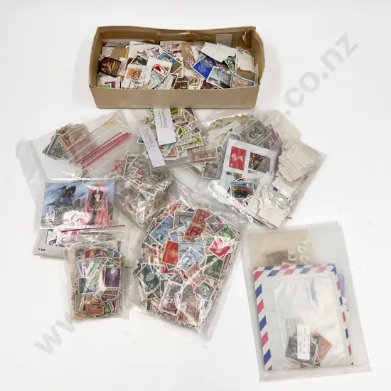 Qty Vintage World Loose Semi-Sorted Stamps
