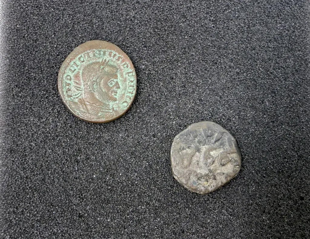 Roman Coin of Licinius (AD308-324) and Old Islamic Coin Image 1++