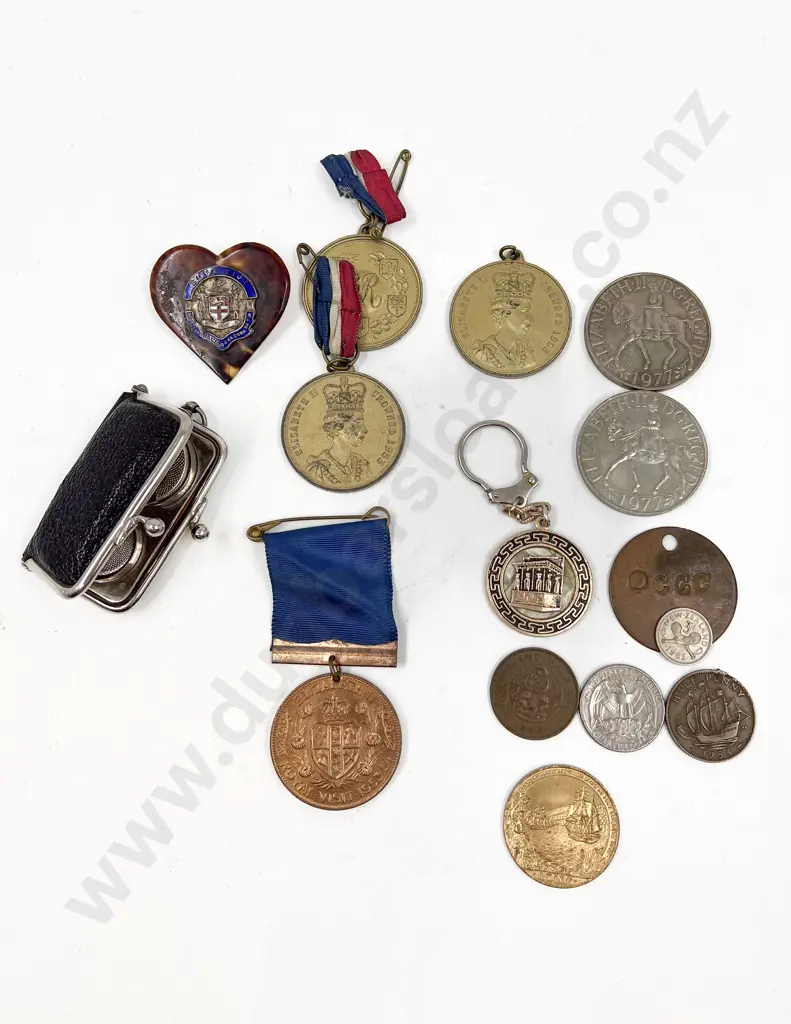 Three EIIR 1953 Coronation Medals 1953/54 Royal Tour Medal and Odd Coinage Assorted Image 1++
