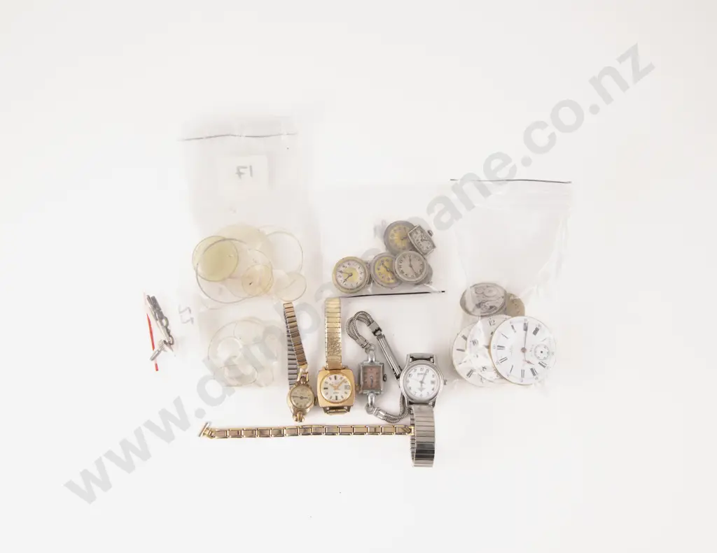 Quantity of Watch Faces and Wristwatches Image 1++