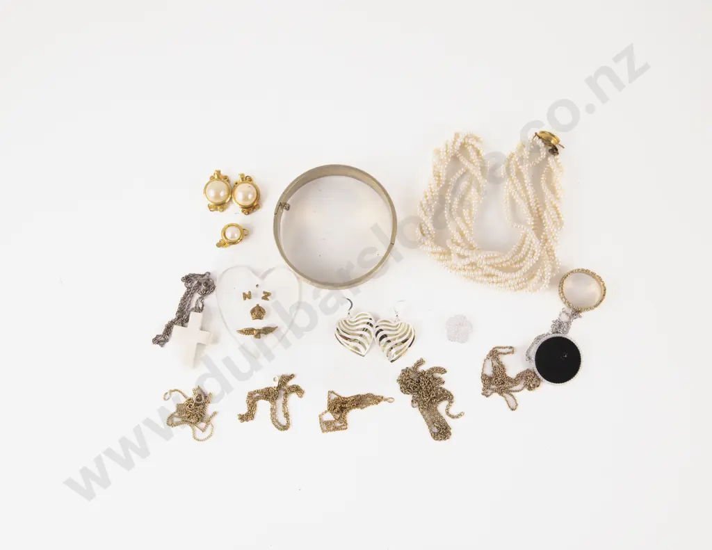 Rolled Gold Hinged Snap Bangle with Pearl Necklace and Assorted Image 1++