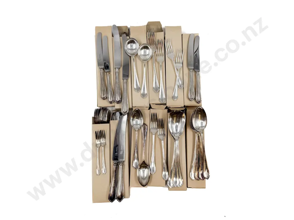 Two Boxed Part Set of S/P Cutlery Image 1++